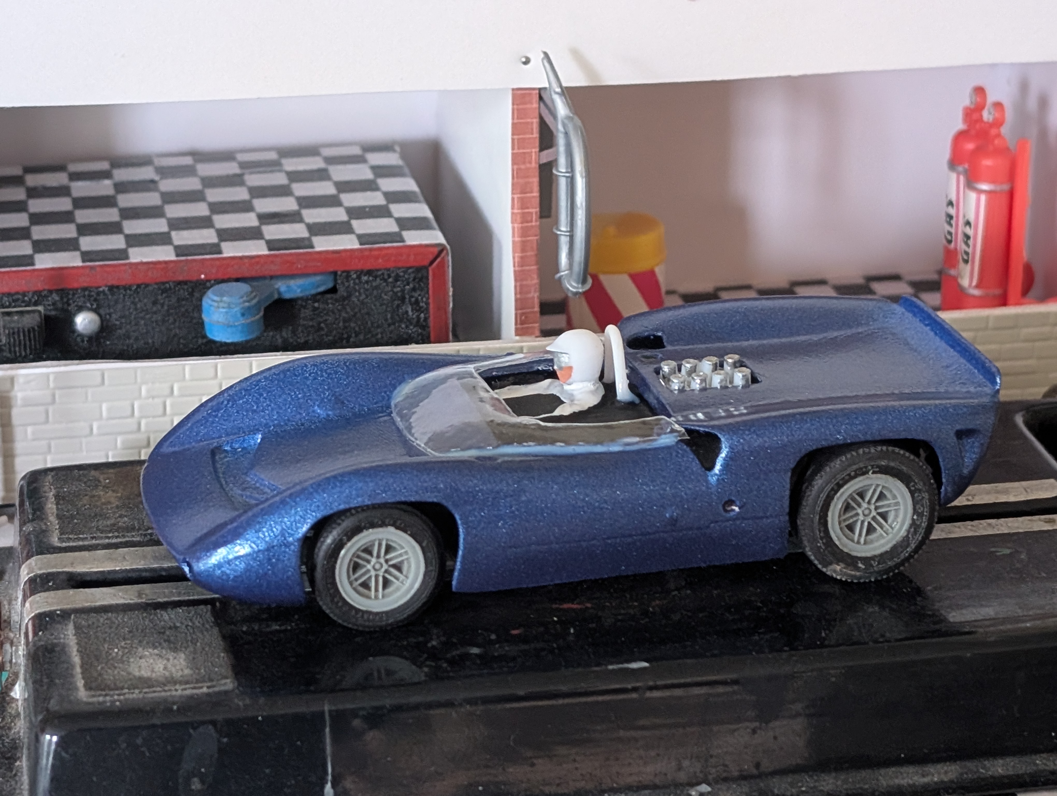1965 LolaT70 - Set Car - Racer